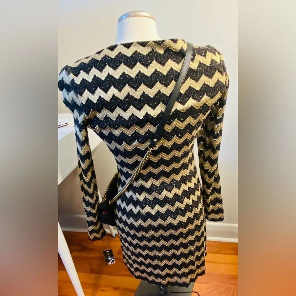🛍️Nine West Black and Gold Chevron Lace Cocktail Dress Size 6 NWT - Picture 12 of 13
